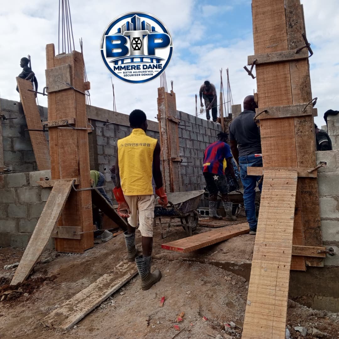 Chantier : fondations et coffrages
