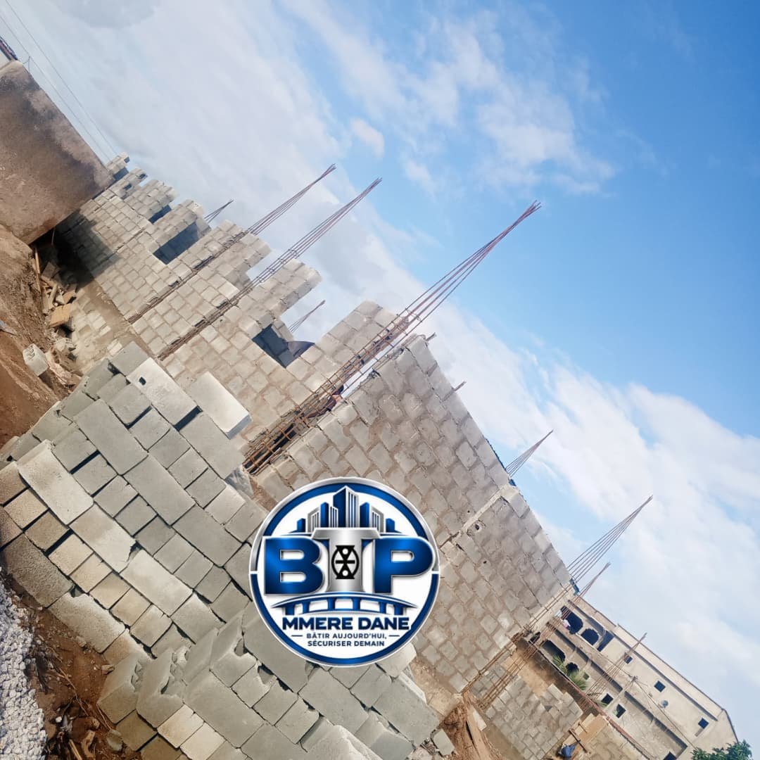 Chantier : fondations et coffrages